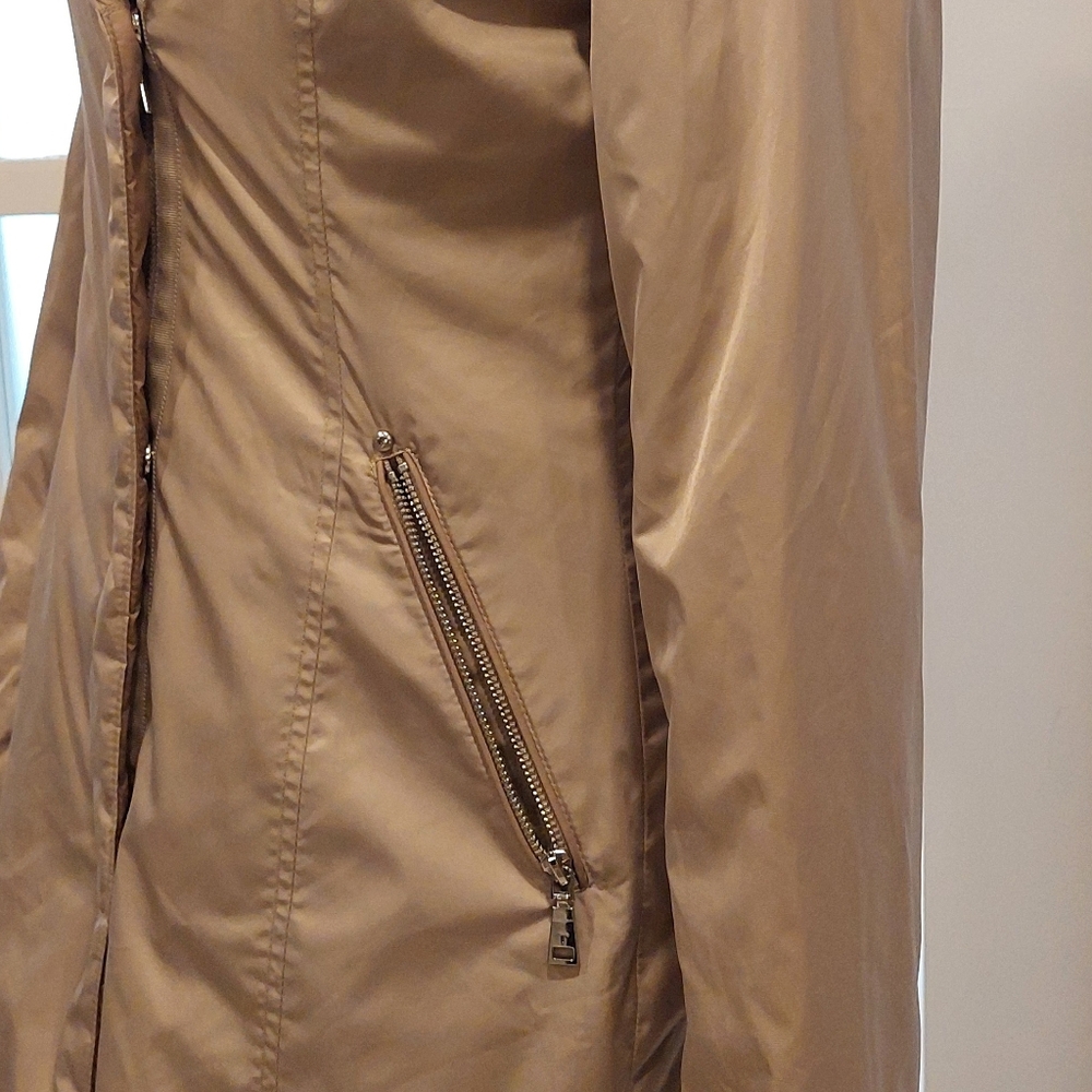 Tahari Women's Tan Puffer Jacket - Picture 3 of 14